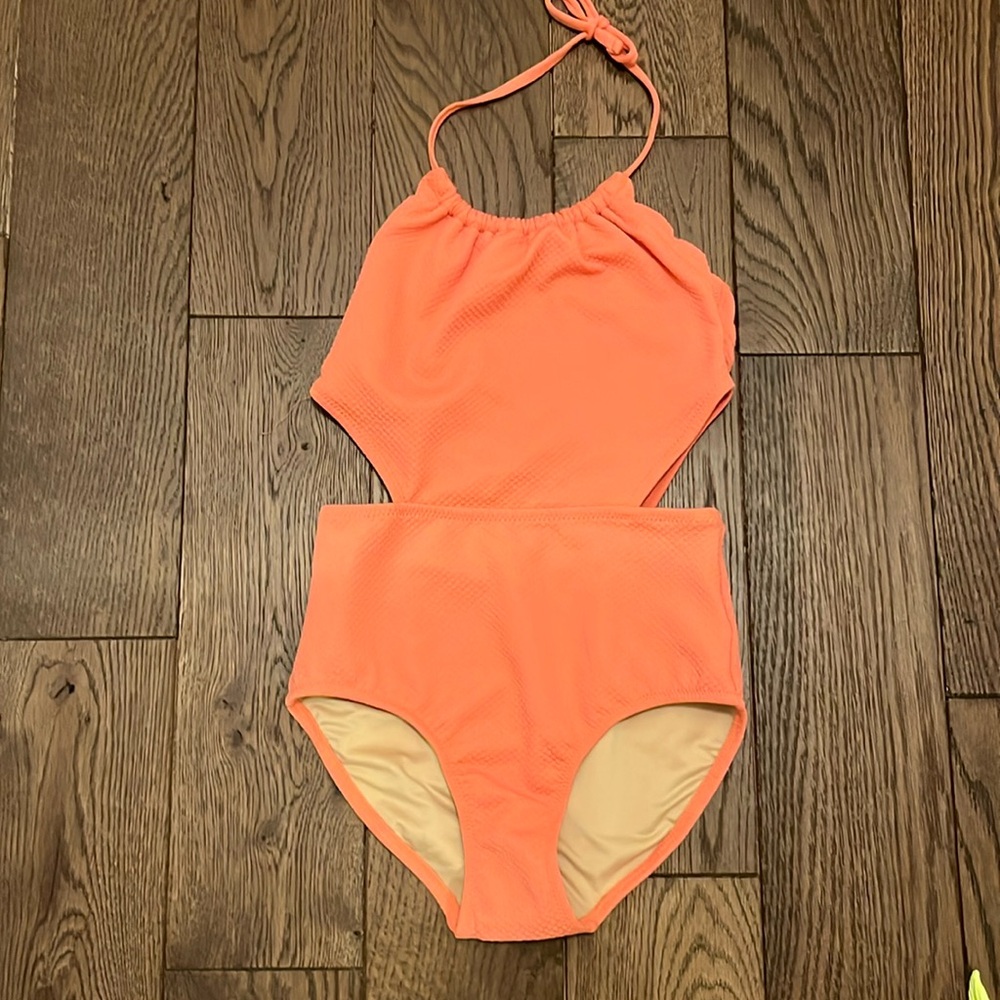 Brand new one piece young girls swimsuit